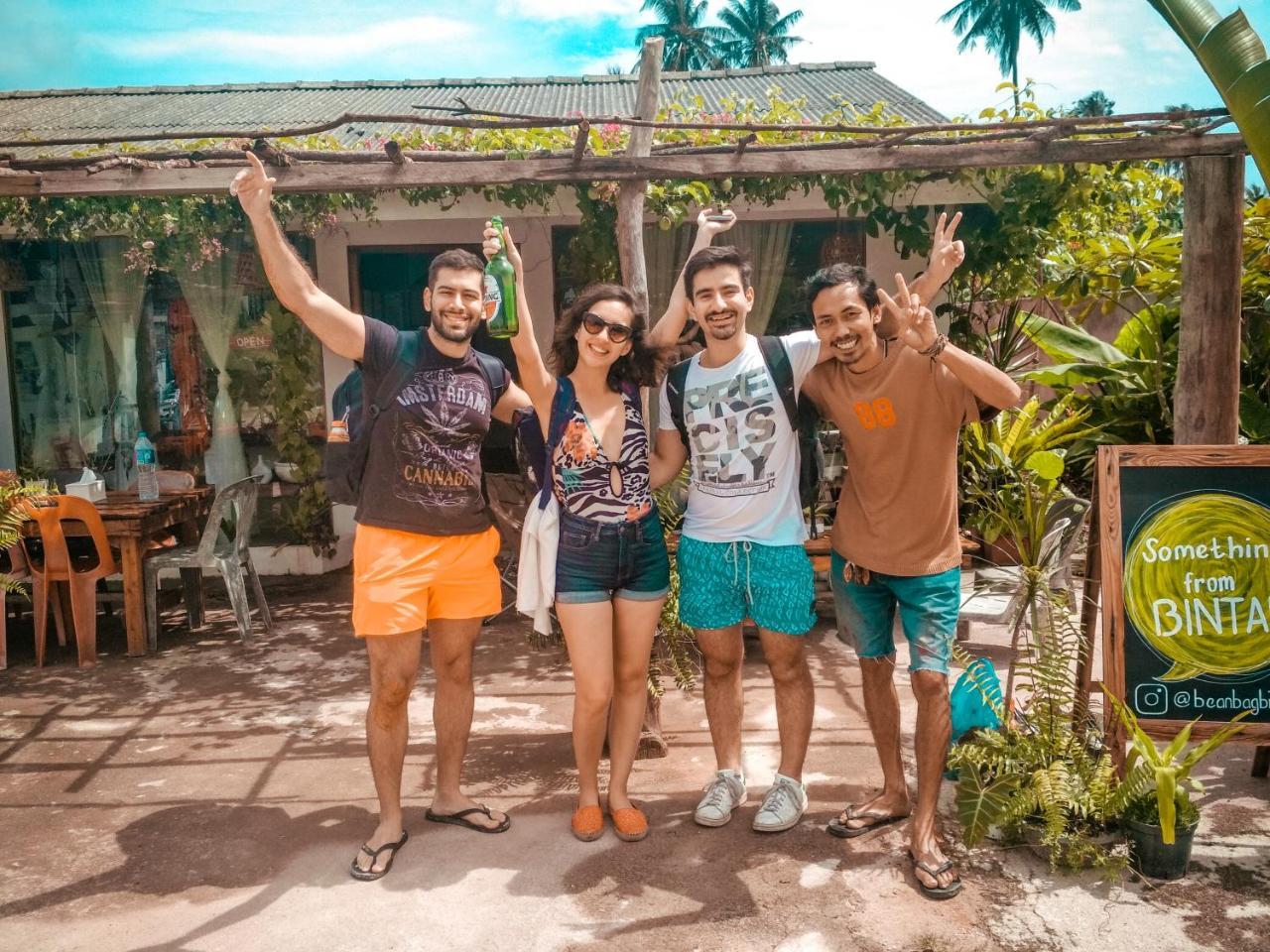 הוסטל Kangkakawal Beanbag Bintan Backpacker מראה חיצוני תמונה